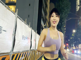 皇●ランナーを汗だくのままおうちに連れ込みFILE。 サンプル動画サムネイル